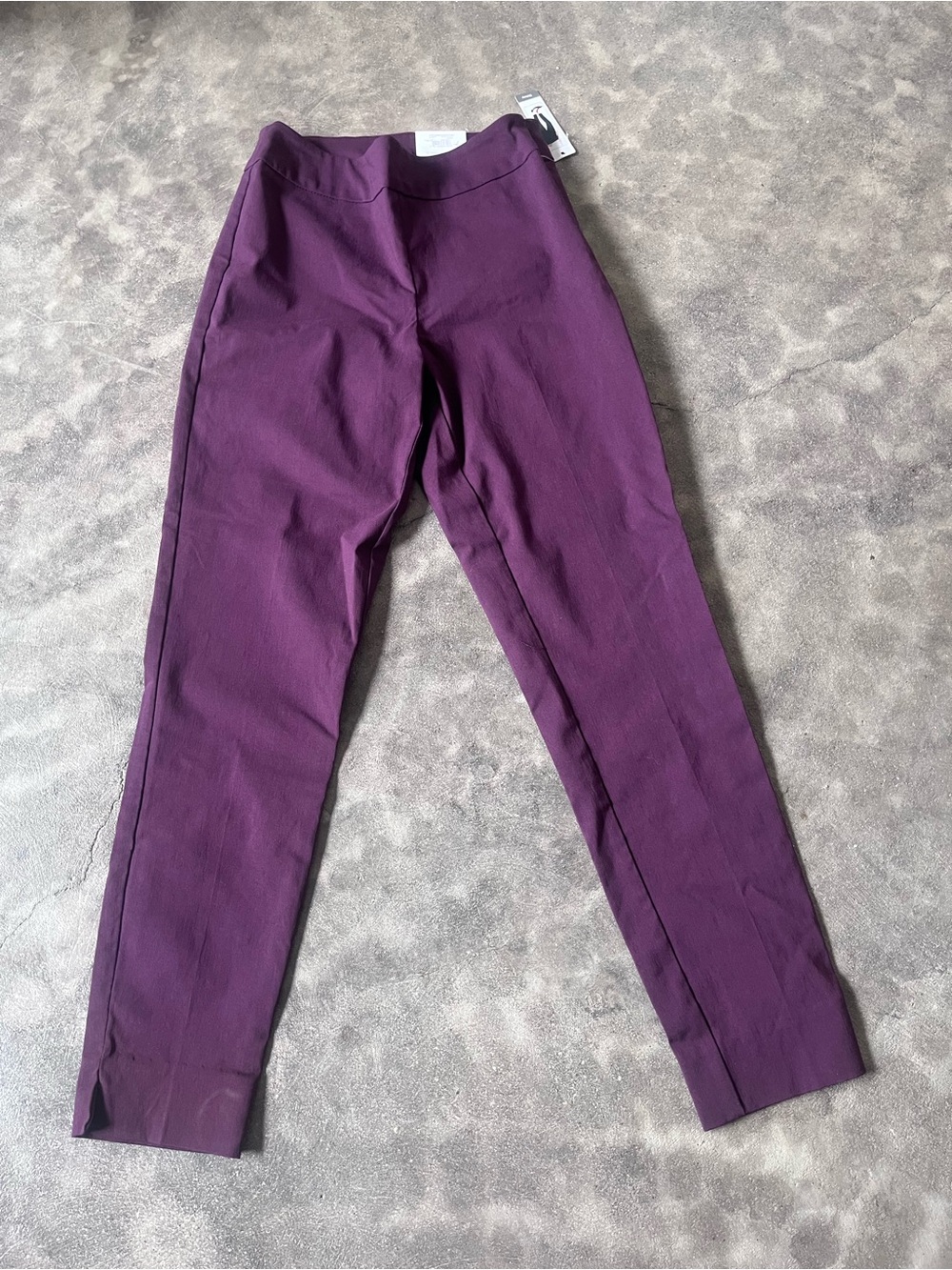 NWT Time and Tru Skinny Midrise Fitted Stretch Pants